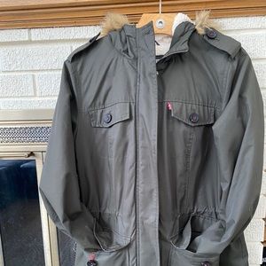 Levi Olive Green Winter Jacket with Hood SZ M